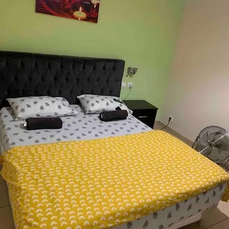 Ferienwohnung Light Side Self Checkin Available Sarcelles Exterior foto