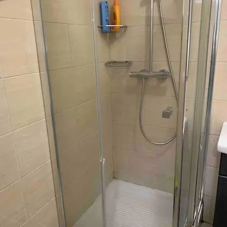 Ferienwohnung Light Side Self Checkin Available Sarcelles Exterior foto